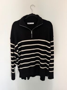 Zara Black Ribbed Quarter-Zip Sweater with Silver Zip